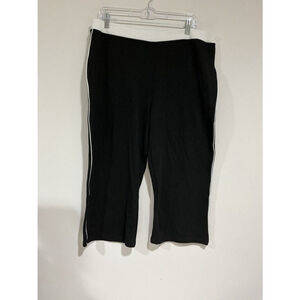 Woman’s G. W. Sport Black With White Band Capri Active Pants 2XL